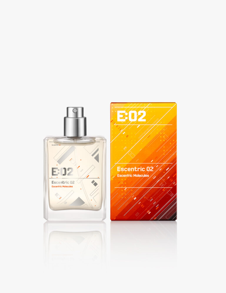 Escentric Molecules E02 30ml Base Scaled