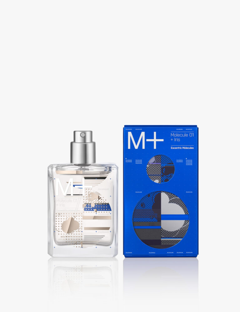 Escentric Molecules M01+iris 30ml Base Scaled